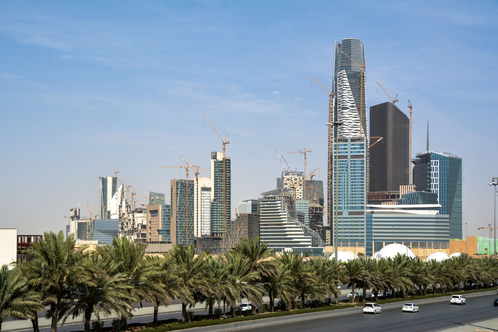 How to Start Business in Saudi Arabia for Foreigners