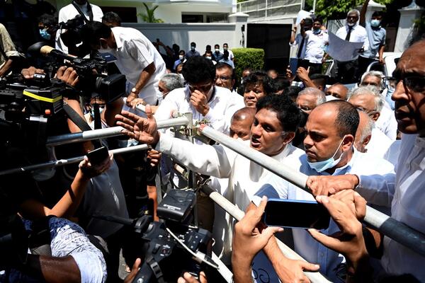 Sri Lanka social media