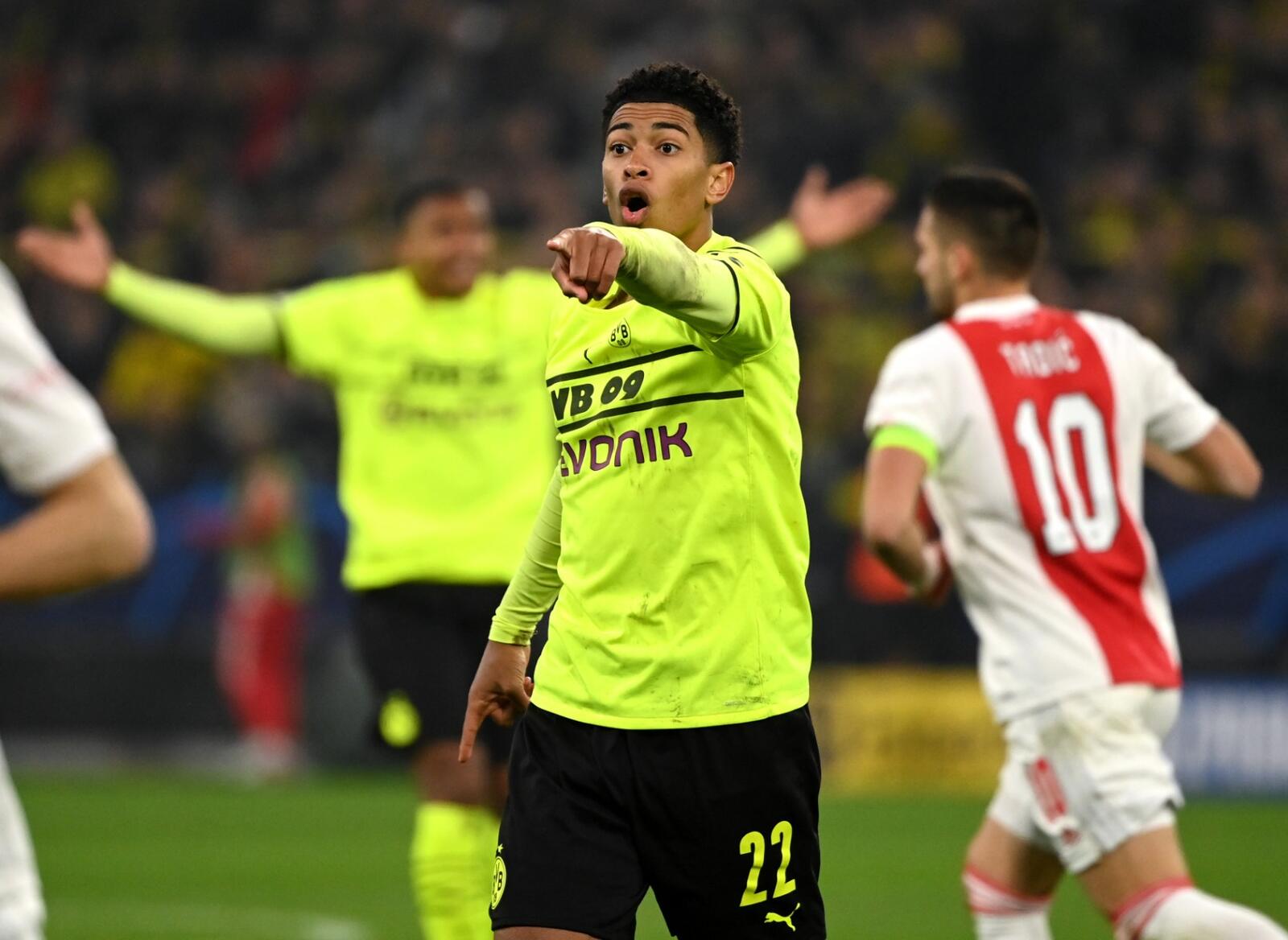 بيلينغهام (جائزة الفتى الذهبي)