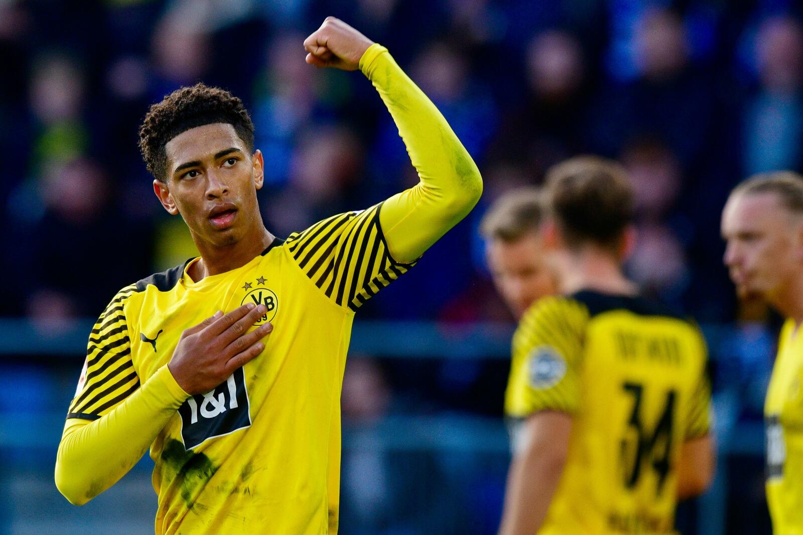 بيلينغهام أحد أبرز 10 مواهب شابة في عالم كرة القدم لعام 2022