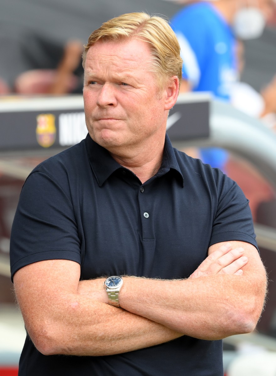 كومان مدرب برشلونة