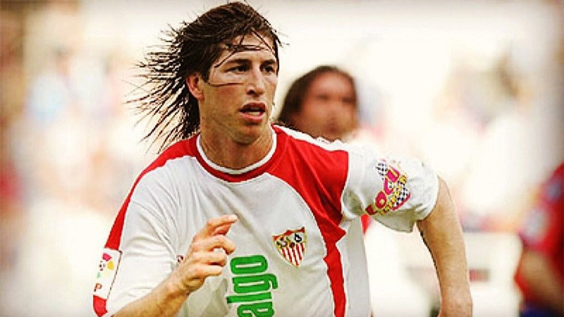 راموس بقميص إشبيلية