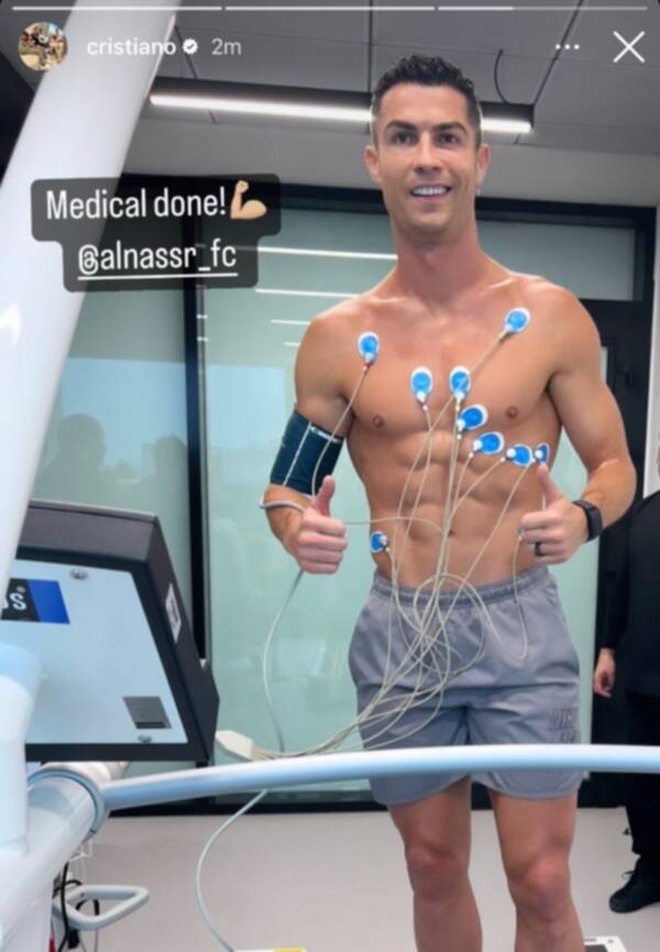 Ronaldo passes medical (Image credit: Ronaldo's official Instagram account)
