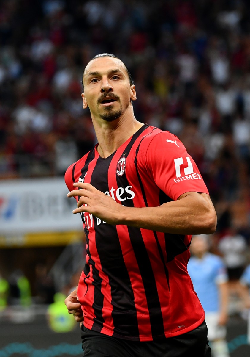 إبراهيموفيتش يقود ميلان للفوز