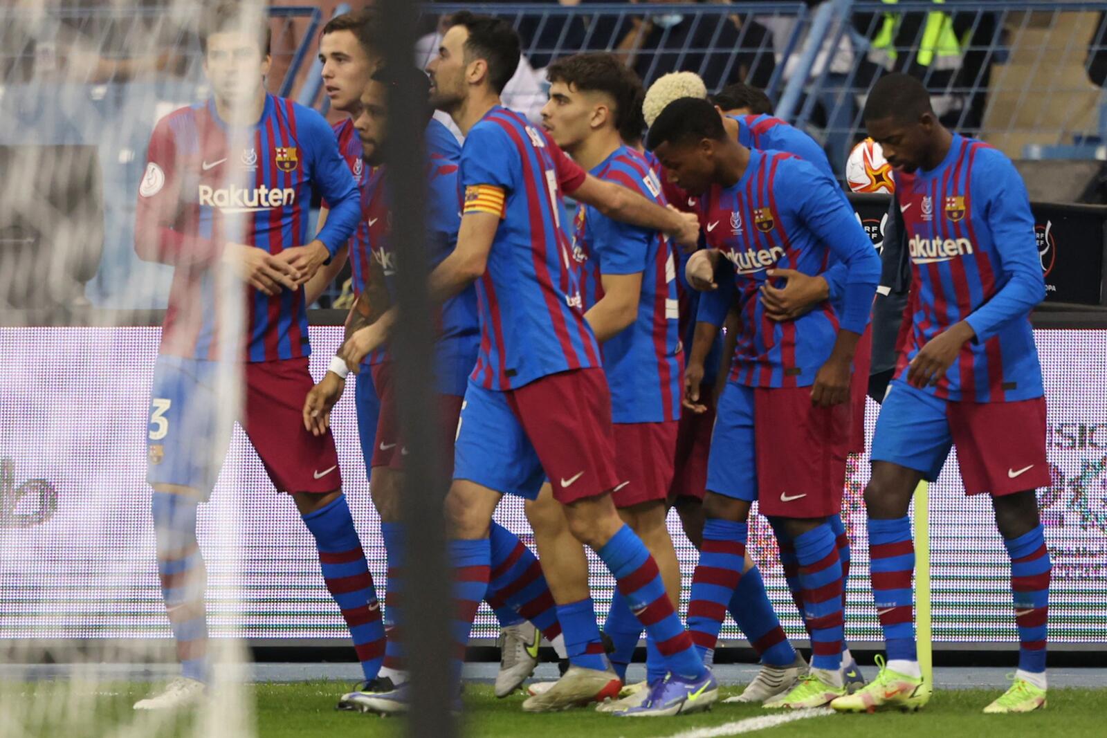 برشلونة يفشل في هزيمة ريال مدريد