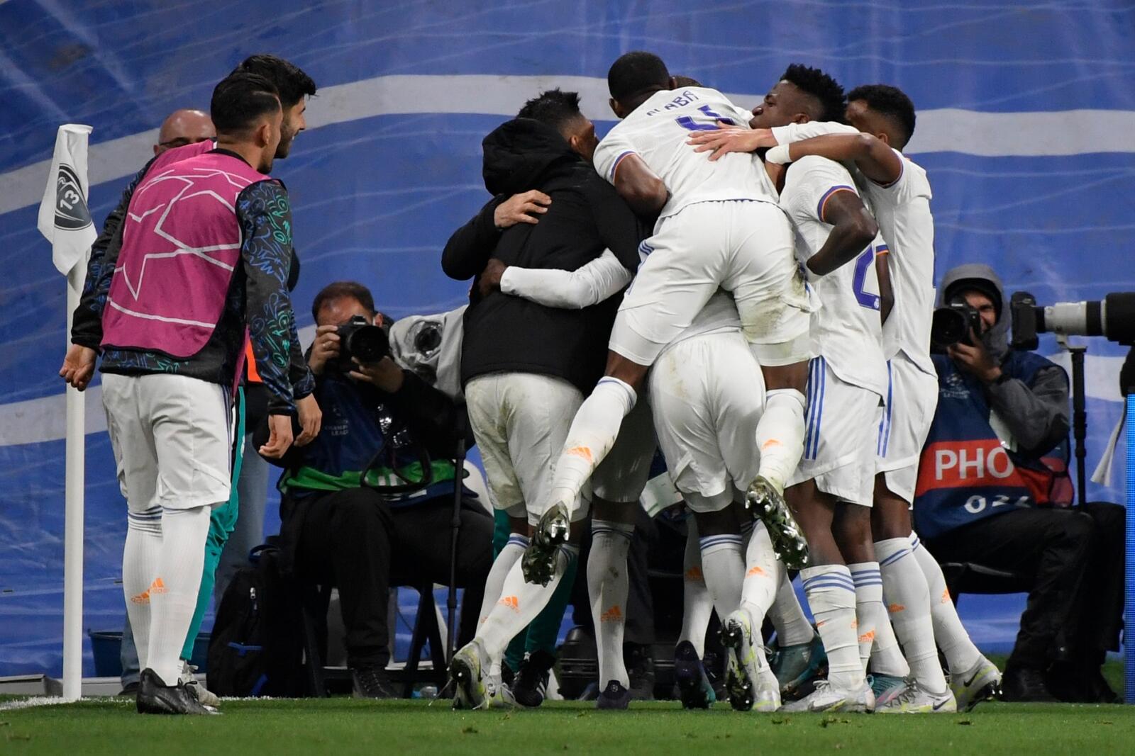 Real Madrid reach the Champions League semi-finals