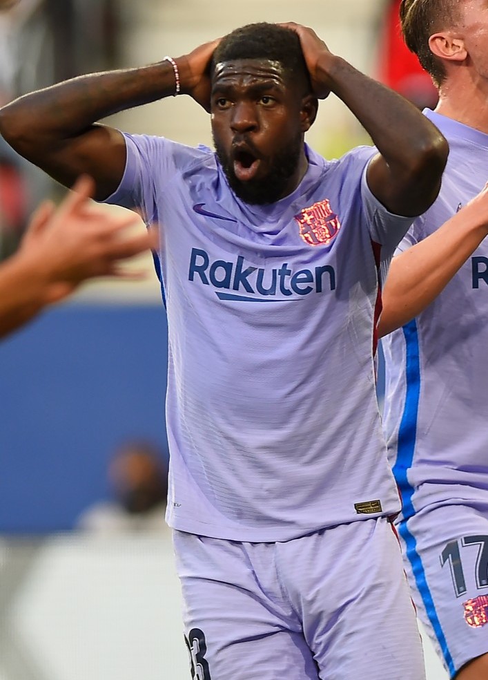 Newcastle planning move for Umtiti (Photo: AFP)