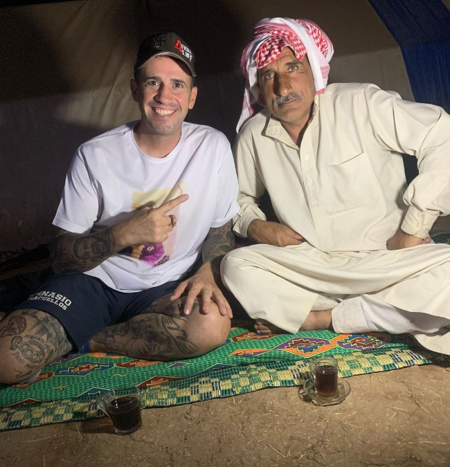 سائح إسباني