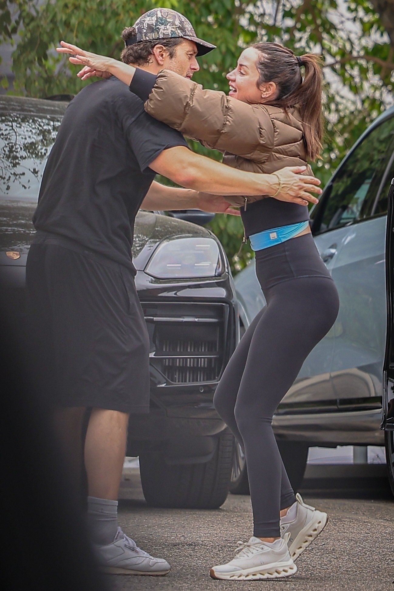 Ana de Armas Sebastian Stan social media 