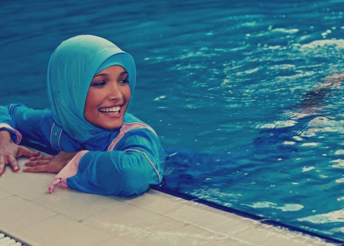 أكاديمية سمارت للسباحة