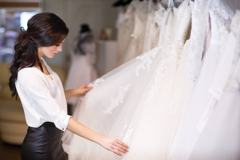 الفستان الأبيض في المنام للمطلقة