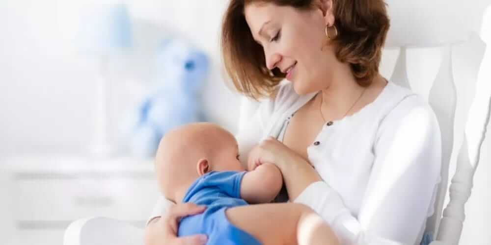تفسير حلم إرضاع طفل ذكر للمتزوجه من الثدي الأيمن لابن سيرين