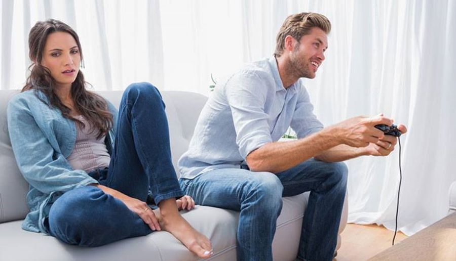 تفسير شخص تحبه يتجاهلك في المنام للمتزوجة