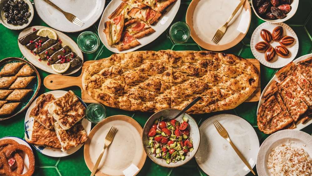 دليل مطاعم مول 14 بوردا