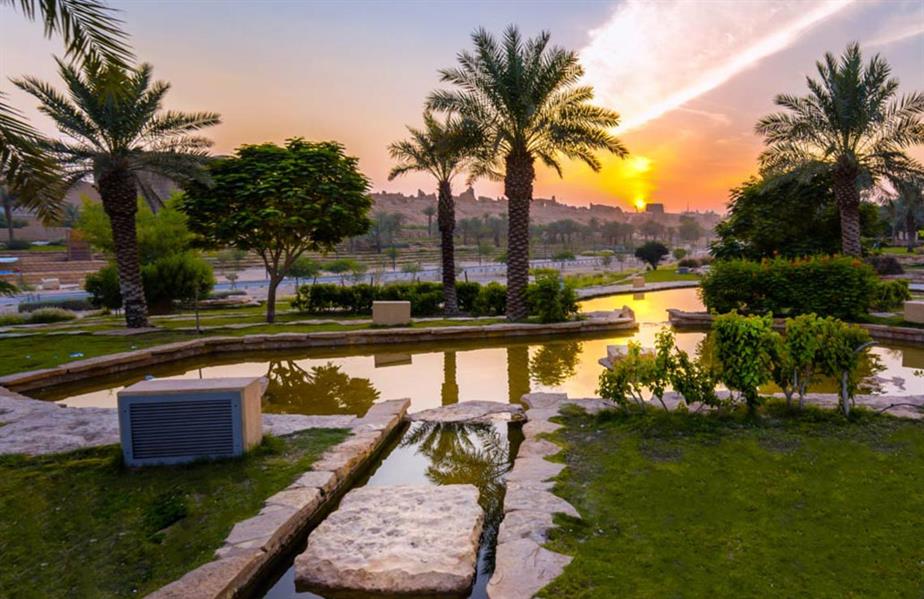 زيارة الواي والشلالات