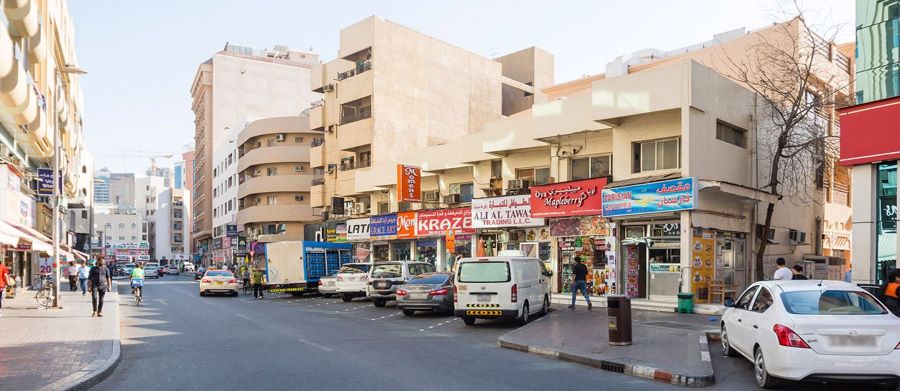 سوق مينا بازار دبي