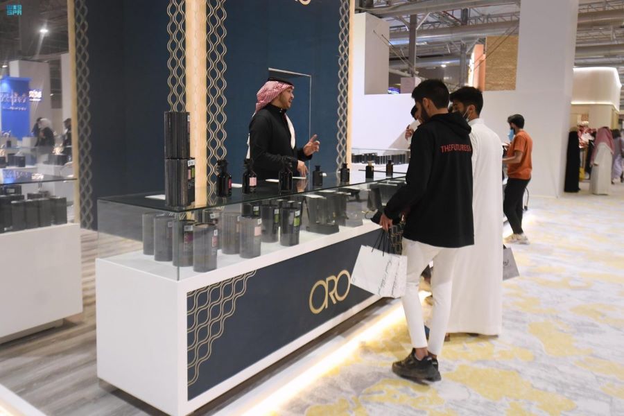 شروط حجز تذكرة في معرض العطور