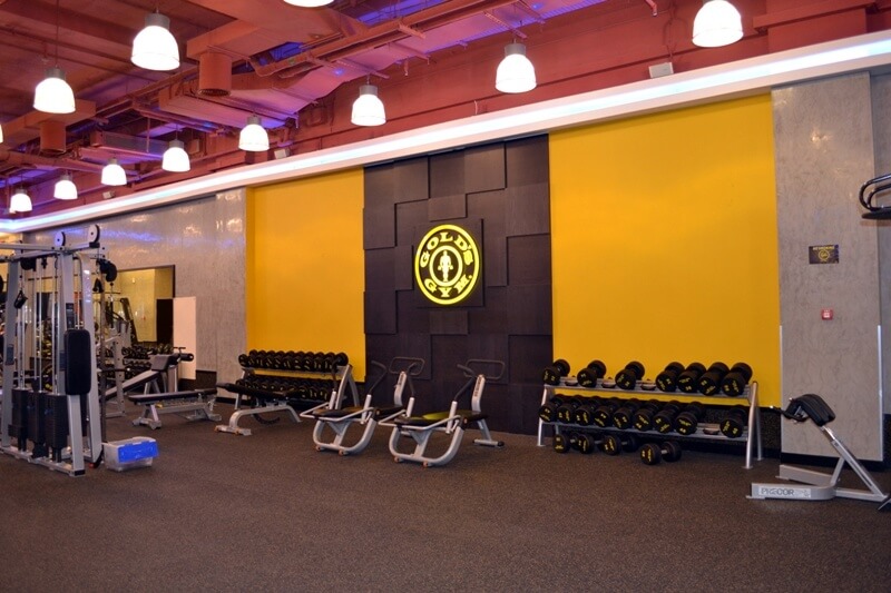 نادي Gold’s Gym