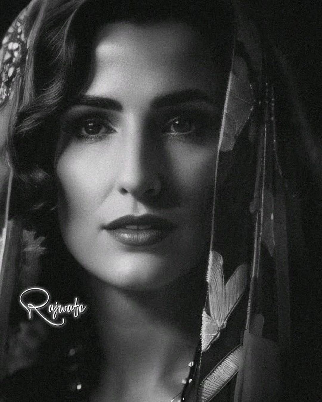 الأميرة رجوة بعدسة الذكاء الاصطناعي 