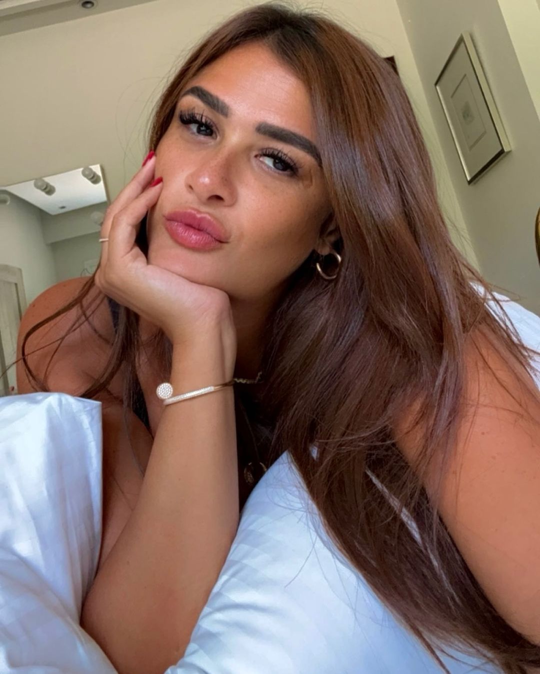 ياسمين عبدالعزيز