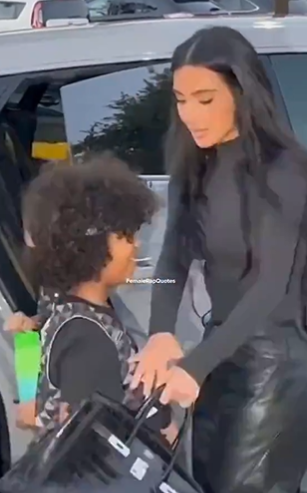 كيم كارداشيان