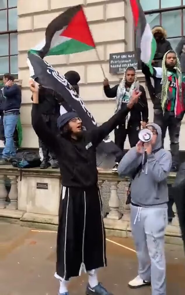 اعتقال ناشط هنف ضد اسرائيل في لندن