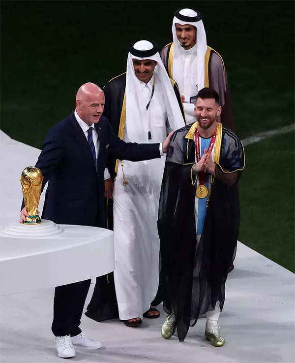 ميسي بالبشت كأس العالم