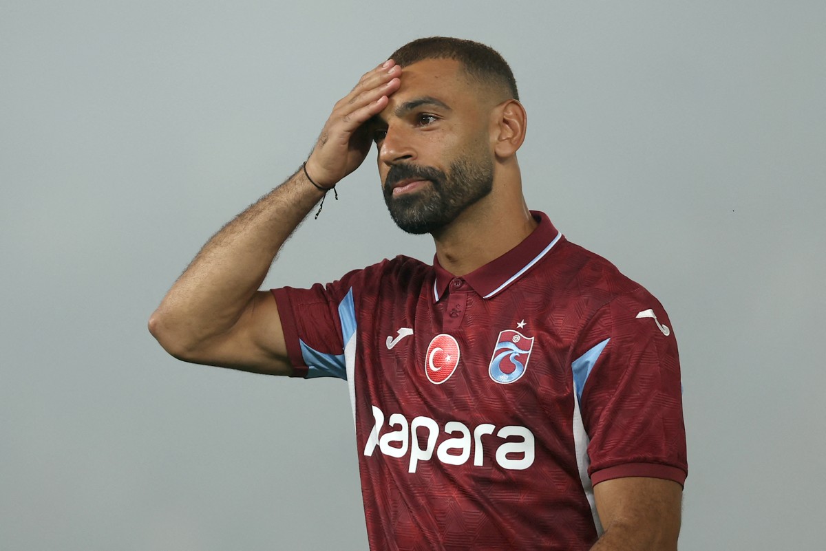 تسريحة "محمد صلاح" تتحول إلى ترند في تركيا ...ماذا يحدث؟ 