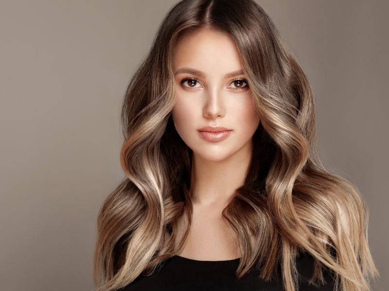 أفضل درجات ألوان الشعر لفصل الخريف