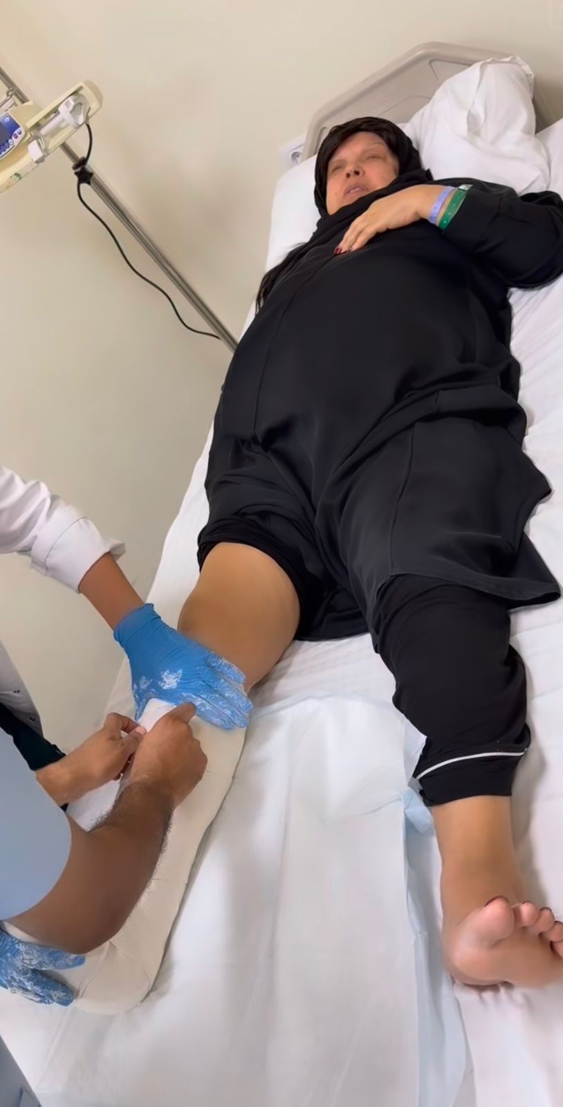 فنانة مصرية شهيرة تواجه انتكاسة صحية جديدة..إليك التفاصيل