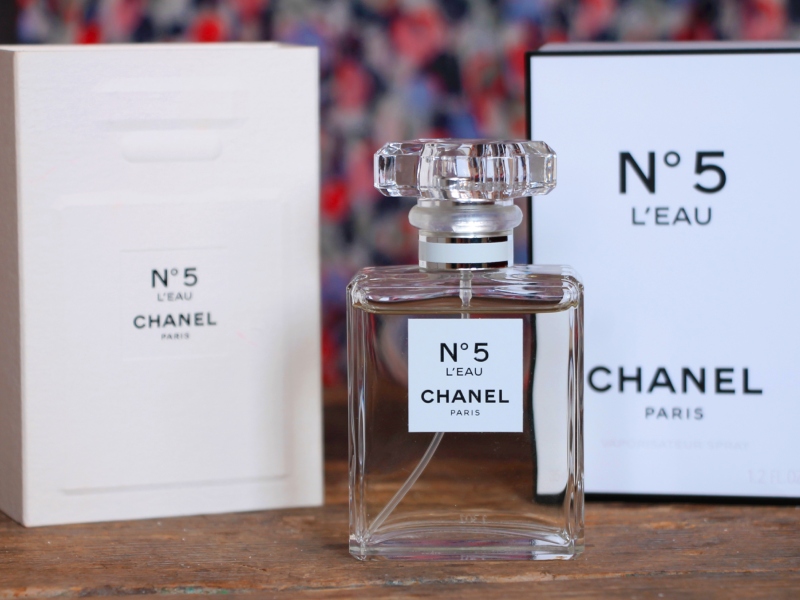 5 أفضل عطور فاخرة للعروس 