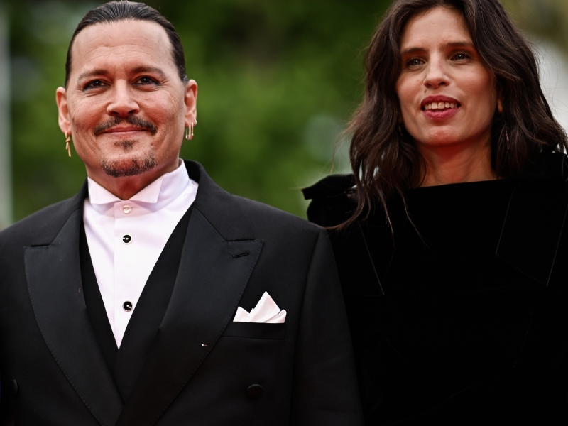 أفضل 4  إطلالات لمشاهير نجوم مهرجان كان السينمائي
