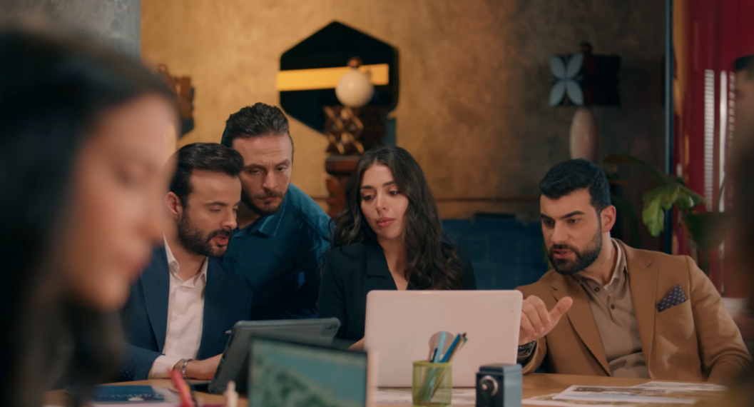 مسلسل حب ع ورق الحلقة 41... لين تتعرض لحادث في وسط الغابة
