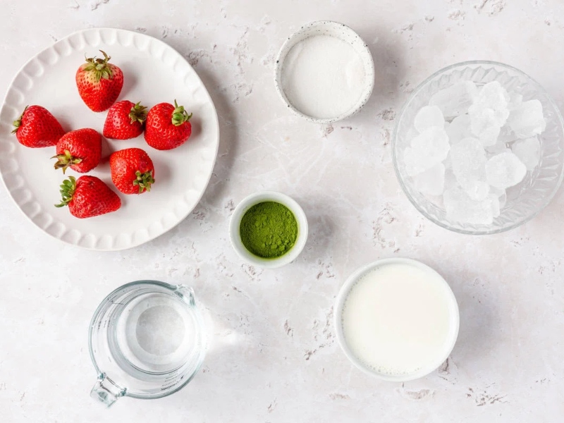 Iced Strawberry Matcha Latte