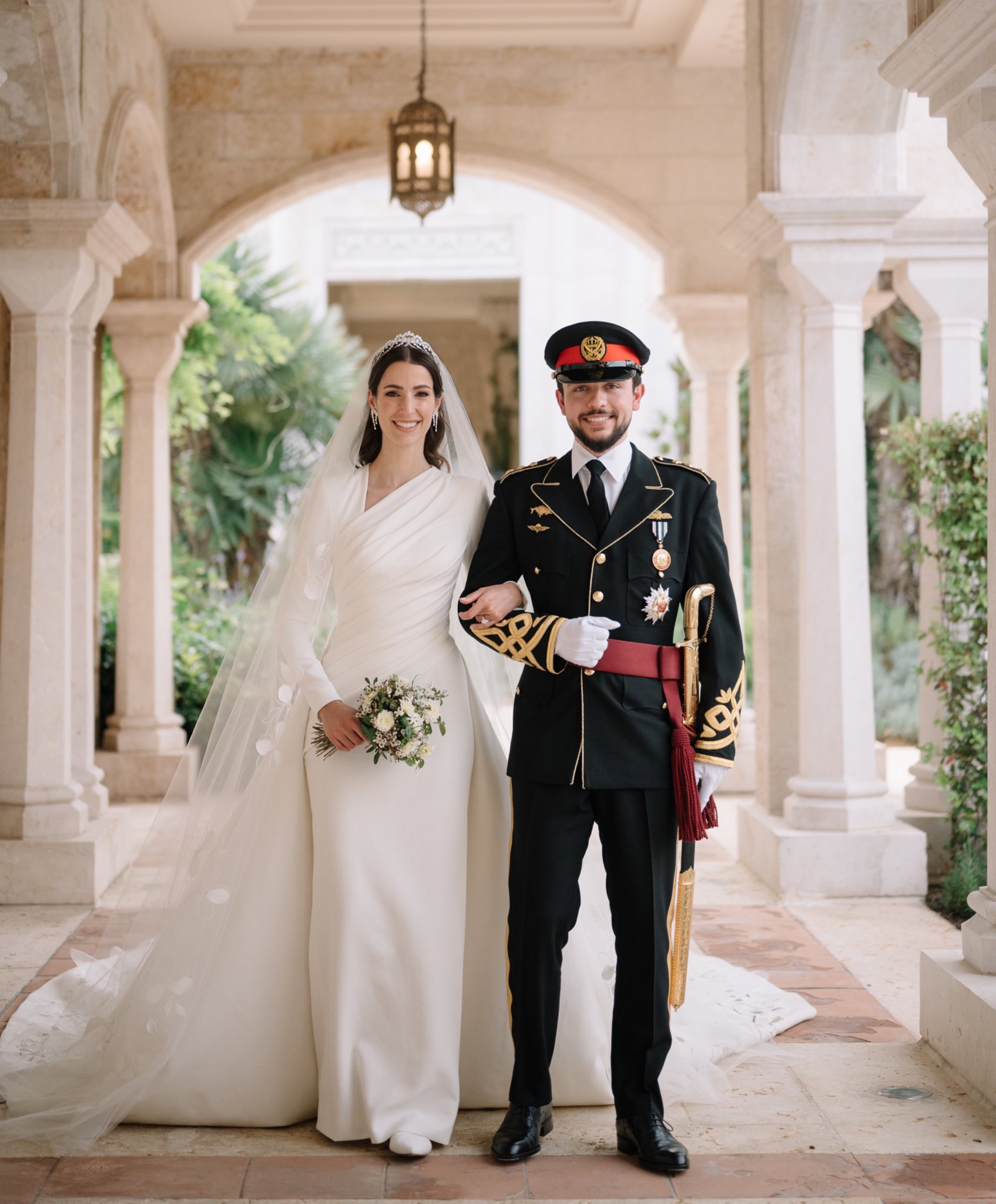 الأميرة رجوة الحسين مع زوجها الأمير الحسين