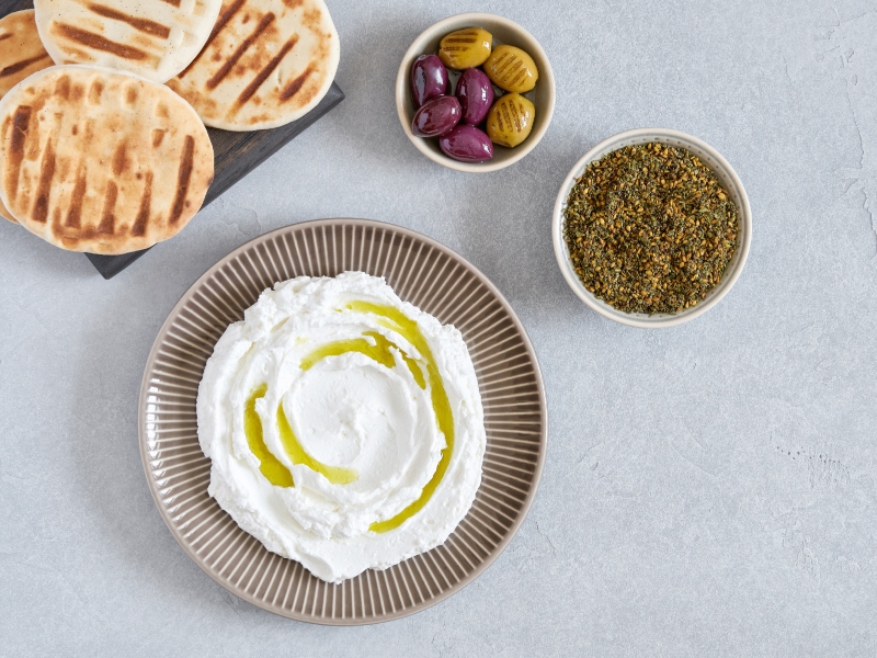 أسهل طريقة لعمل سبرينج رولز بالزعتر والجبنة