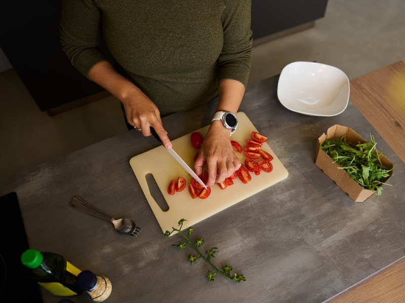 3 أطباق مختلفة من السلطة الطازجة لمائدة رمضان