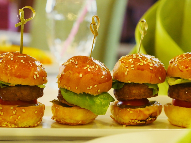 أفكار لإعداد أطعمة خفيفة لوجبة الإفطار