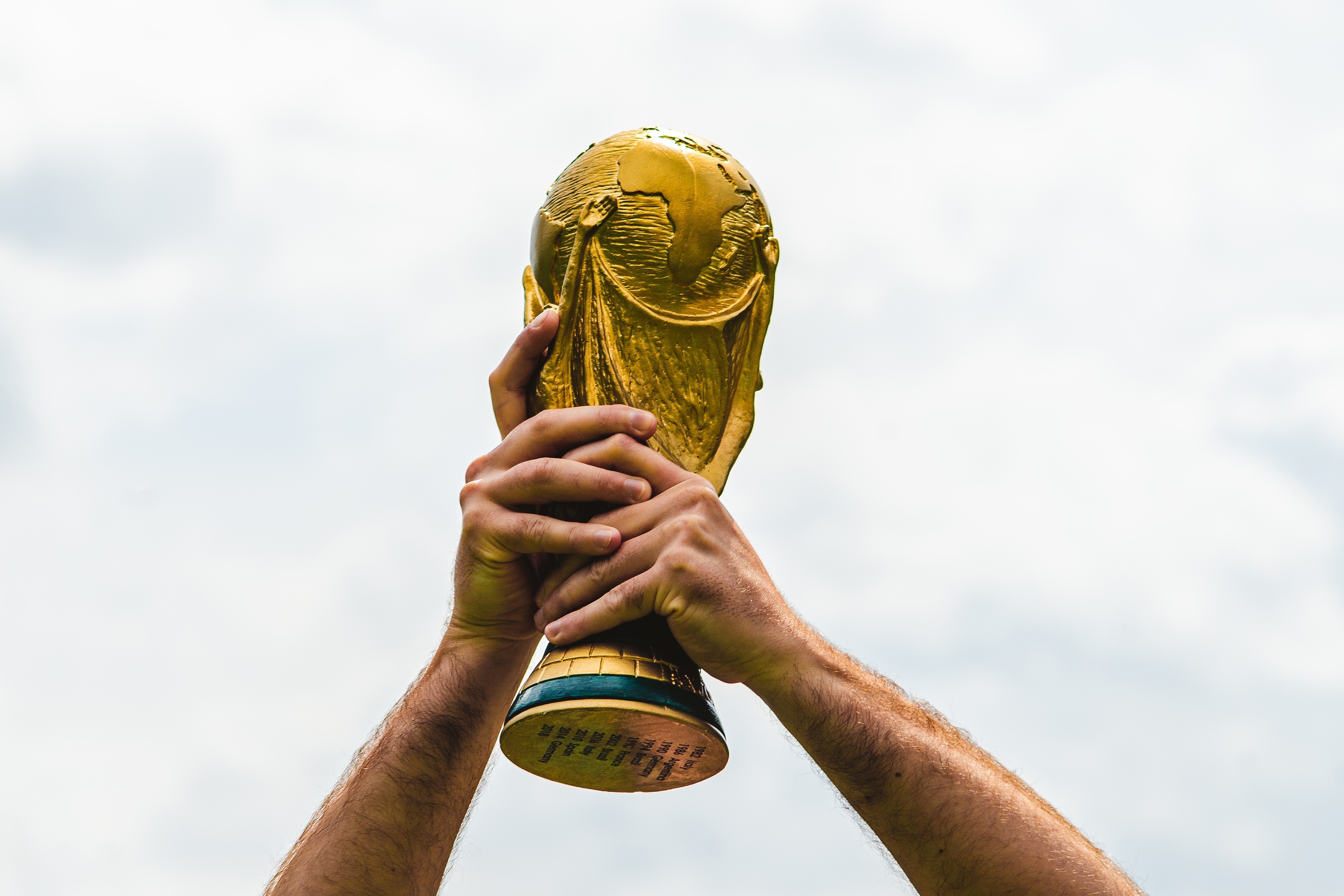 مفاجآت غير مسبوقة في نهائي كأس العالم 2026.. هؤلاء النجوم سيشعلون الحفل