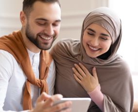 رسائل تهنئة عيد الفطر من الخطيب لخطيبته