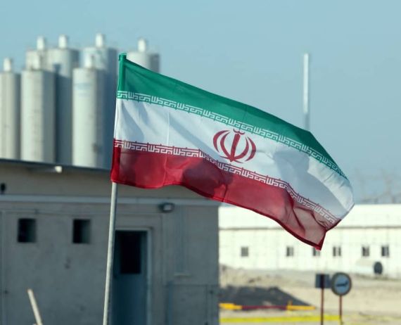 إيران