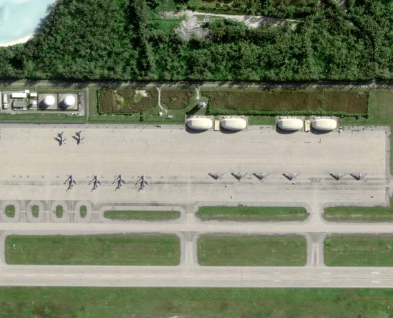 Trump warns UK to retain Diego Garcia control 