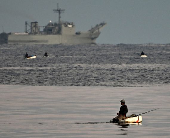 Four killed as Cuban forces clash with American speedboat