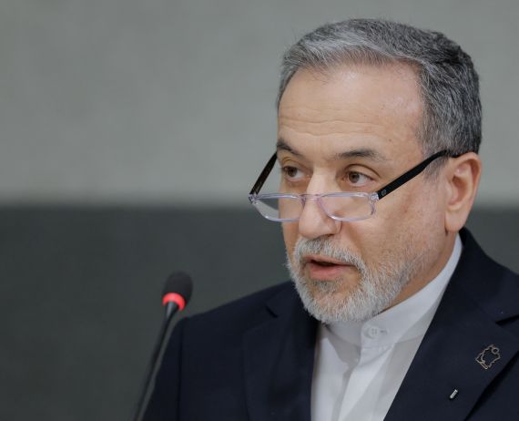 Iran submits 10-point response to US ceasefire proposal 