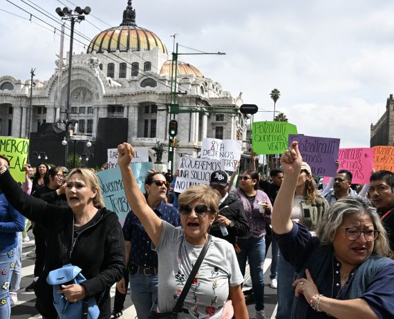 Teachers’ protests paralyze Mexico City ahead of World Cup opener at Azteca Stadium