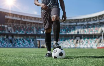  حكيمي يتصدر الترتيب ومرموش آخر العرب في قائمة الـ"Top 10"