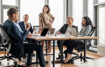 أجمل العبارات عن آخر يوم في الشهر