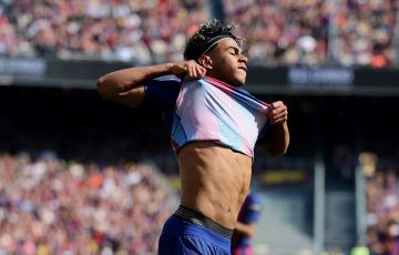 يامال غاضب وفليك في الواجهة.. كواليس مثيرة