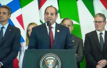 شرم الشيخ، مصر – 20 أكتوبر 2025: الرئيس المصري عبد الفتاح السيسي يلقي كلمة خلال قمة السلام في الشرق الأوسط في شرم الشيخ، بتاريخ 13 أكتوبر 2025.