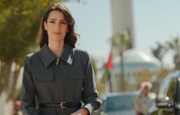 إطلالة راقية للأميرة رجوة في عيد ميلادها الـ32… أناقة هادئة ولمسة ملكية